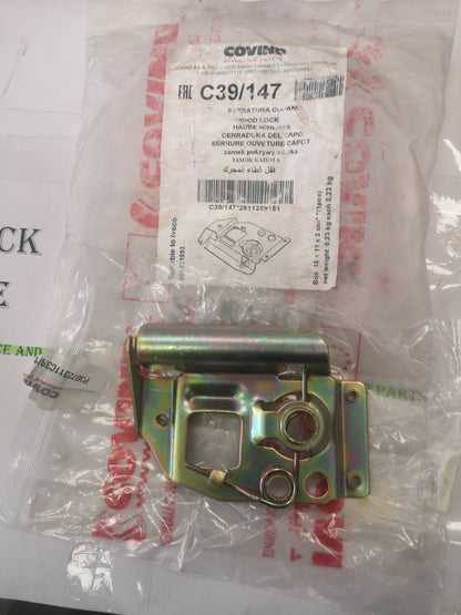 Serratura Cofano Motore IVECO Daily & IRISBUS - Ricambio OEM C39147 (o equivalente)