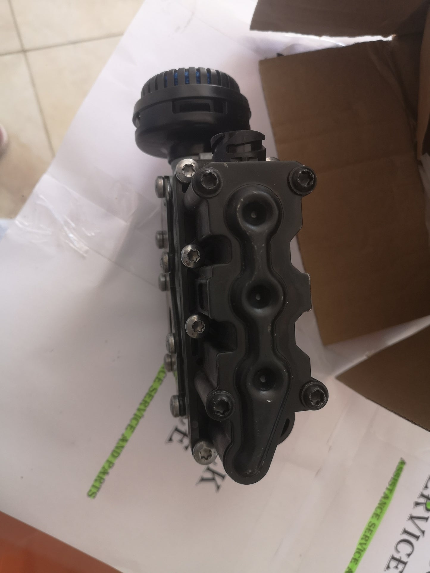 Valvola Livello Sospensione Pneumatica Cabina IVECO Stralis Active Space Euro 6 & Eurocargo - Ricambio Originale e Compatibile OEM